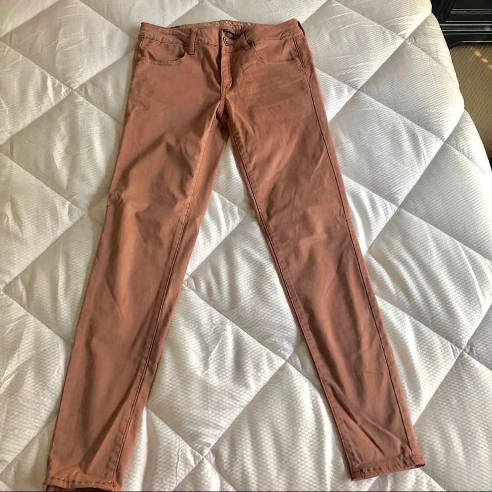 American Eagle Super Stretch Jegging Size 6